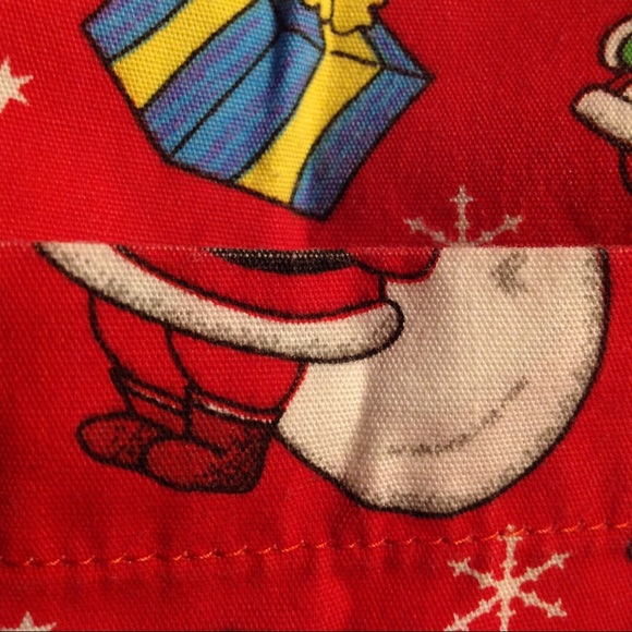 Santa Claus and presents scrub top - Picture 5 of 7